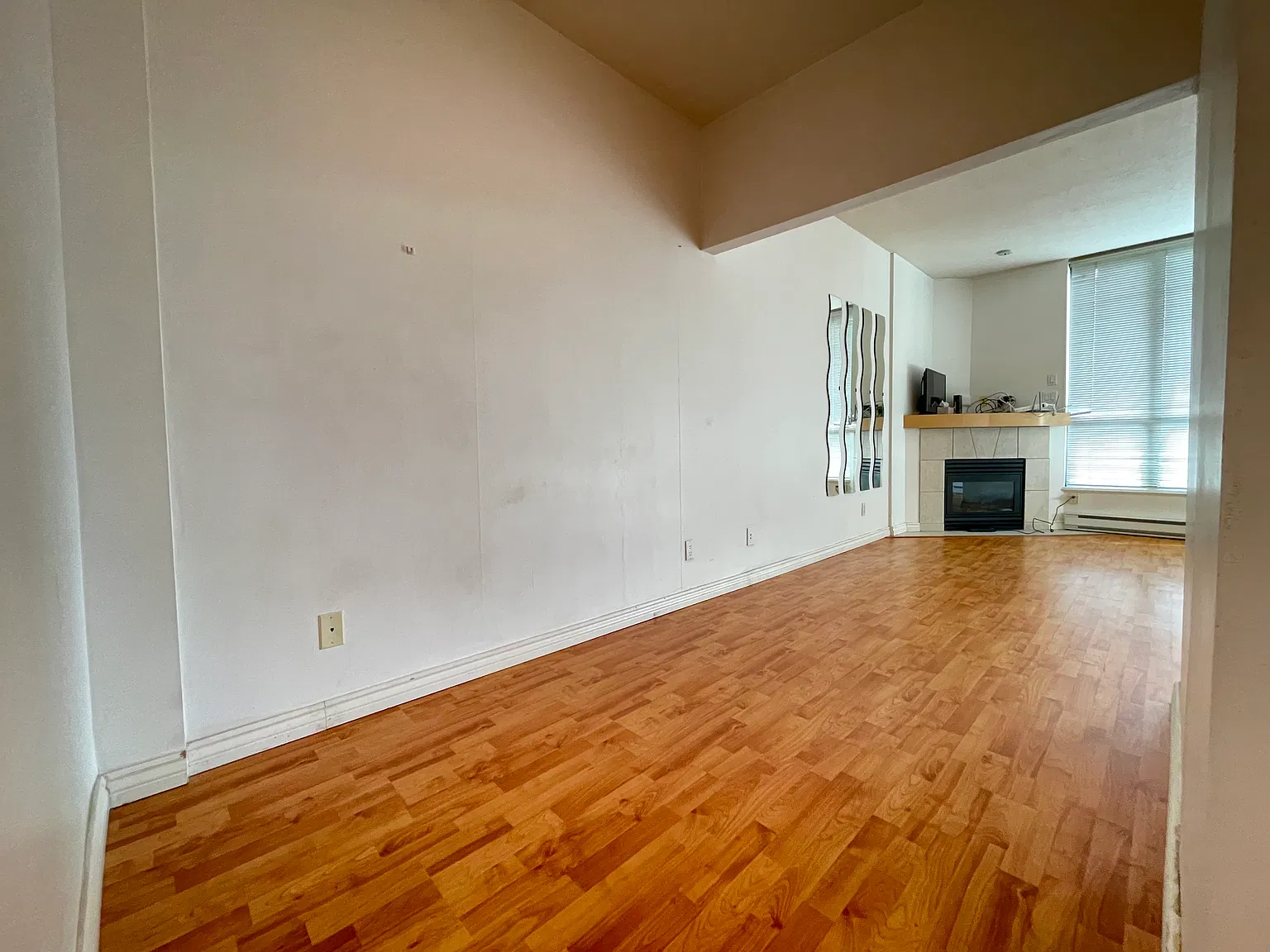 Studio, 428 sqft, $2,150 — Photo 2