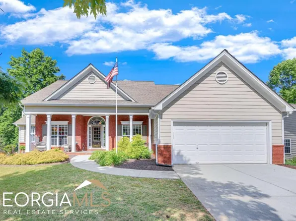 3885 Blue Sky Ct, Gainesville, GA 30506