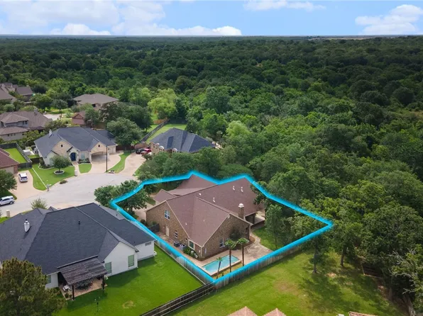 5308 Quaker Ridge Ct, College Station, TX 77845