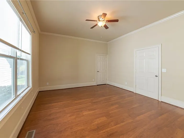 1371A Clermont Ave — Photo 13