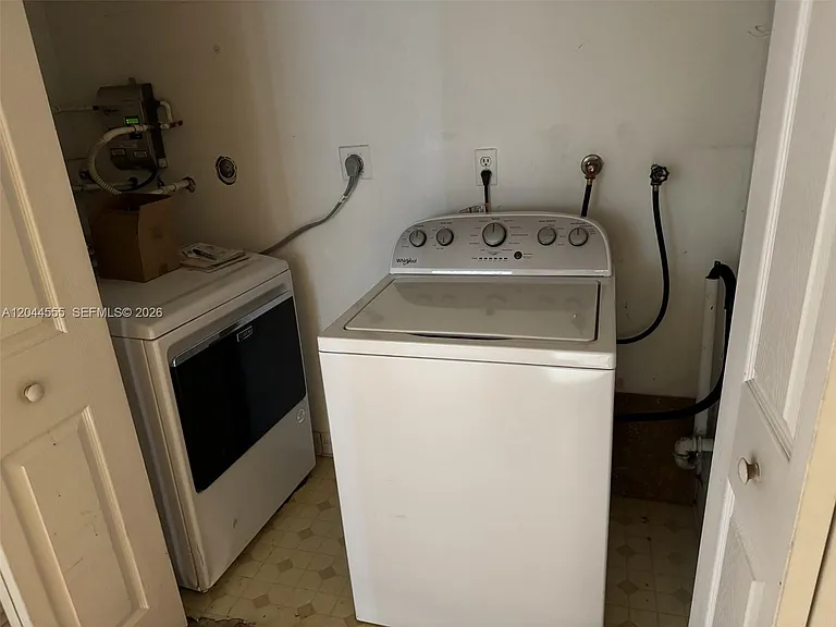 9371 Fontainebleau Blvd #I229 — Photo 11
