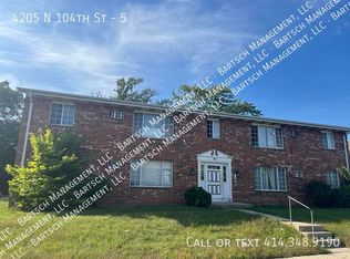 4205 N 104th St #5, Milwaukee, WI 53222