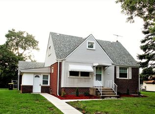 17430 Walter St, Lansing, IL 60438