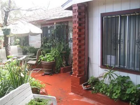 434 N Poplar Ave, Fresno, CA 93701
