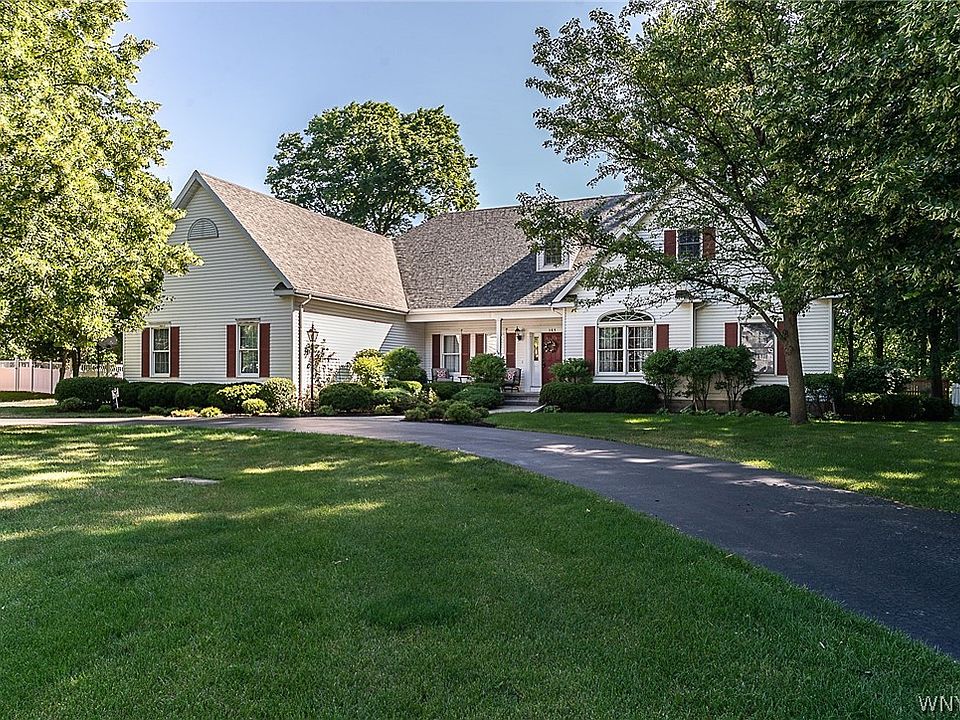 385 Garden Dr, Batavia, NY 14020 Zillow