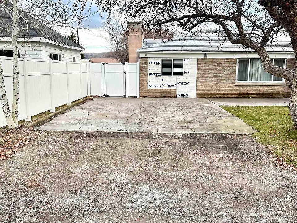 210 Post St, Cokeville, WY 83114 MLS 20235772 Zillow