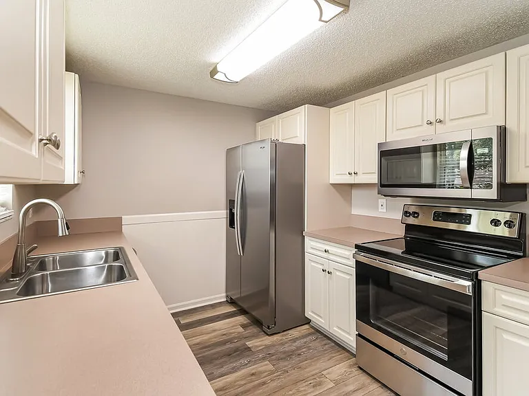 2891 Gatling Blvd — Photo 7