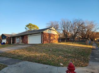1237 W Memphis St, Broken Arrow, OK 74012
