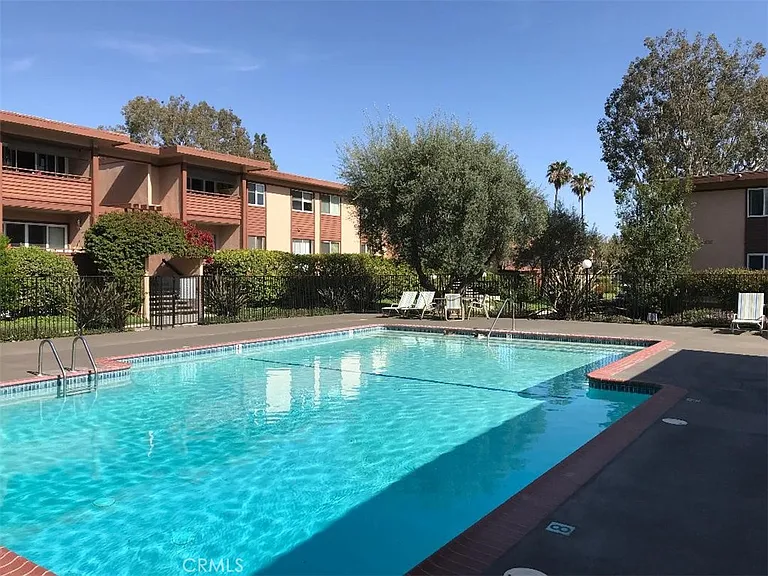 5945 Armaga Spring Rd #B — Photo 10