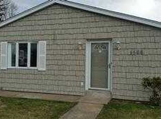 1566 13th St, West Babylon, NY 11704