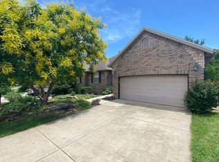 5058 S Ranchview Rd, Brookline, MO 65619