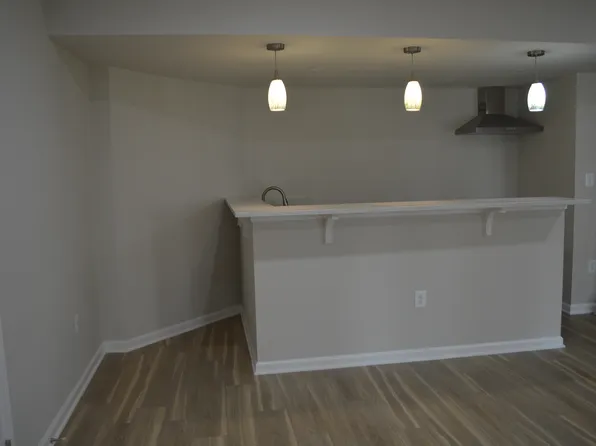12441 Great Falls Dr, Bristow, VA 20136
