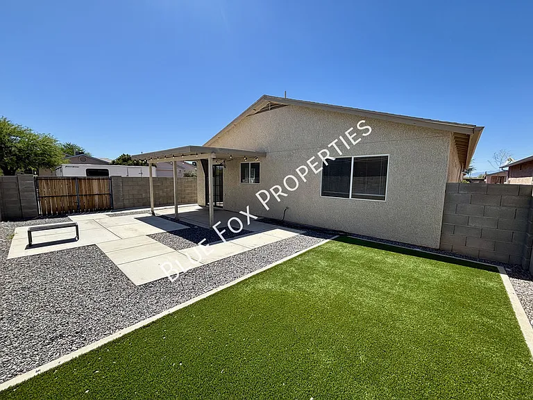 9055 E Alderpoint Way — Photo 16