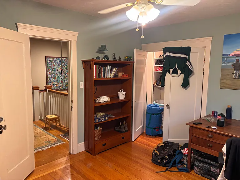 325 Berkeley Park Blvd — Photo 6