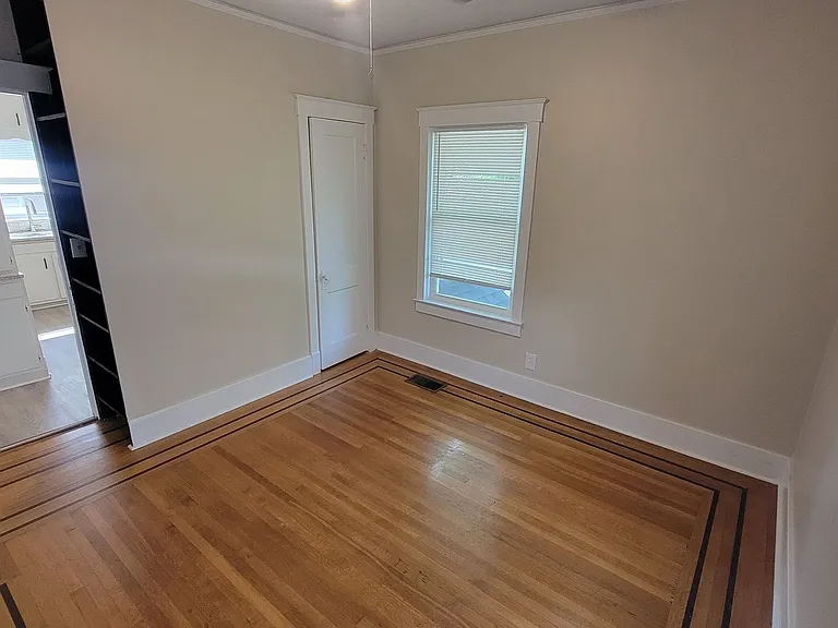 6 Eutropia Ct — Photo 7