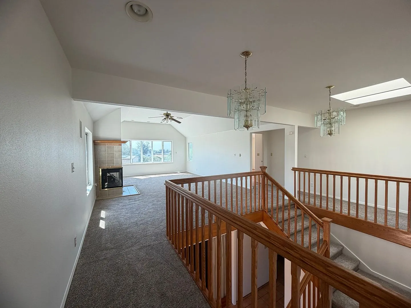 Spacious 3 Bedroom 3 1/2 Bathroom Country Home on 1.48 Acres - 1524 LOVR — Photo 4
