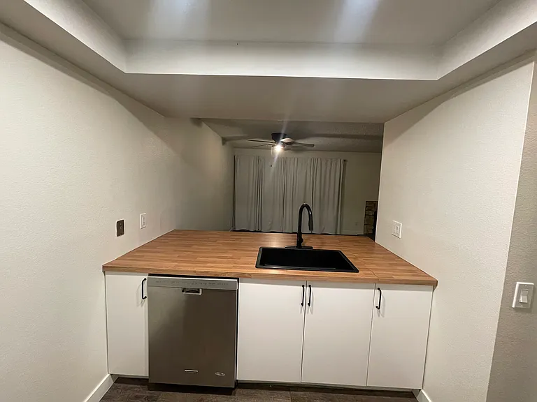 14006 E Stanford Cir #K5 — Photo 3