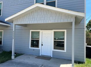 8022 Hamlet St #B, Houston, TX 77078