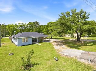 32835 Walker North Rd, Walker, LA 70785