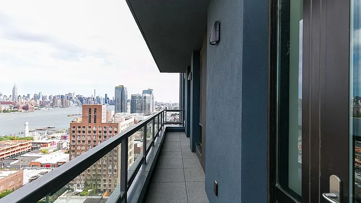 Rented by Nooklyn NYC LLC | media 111