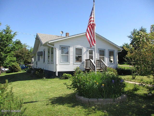 1st image of 703 1st Ave NE