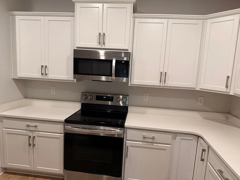 132 Clift Dr — Photo 21