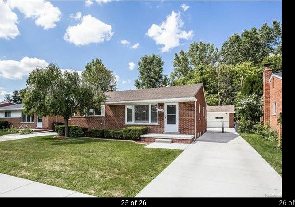 1st image of 27576 Mackenzie Dr