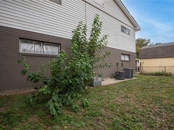 3rd image of 466 Marino Dr