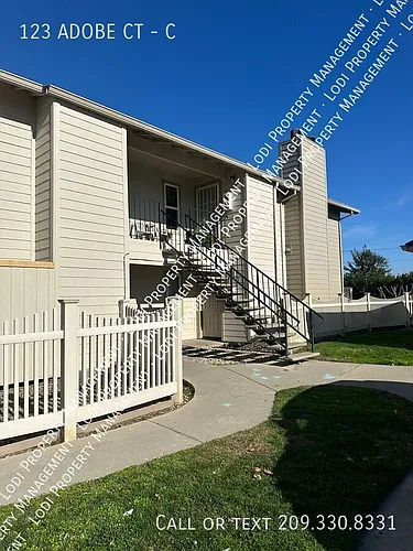 123 Adobe Ct #C Photo 1