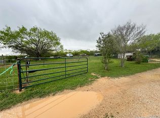 10661 La Vernia Rd, Adkins, TX 78101