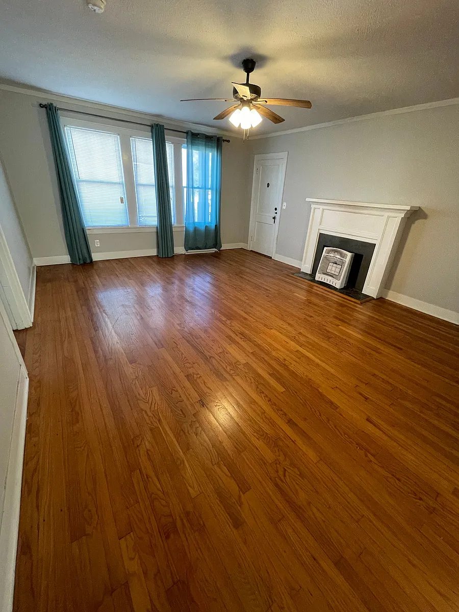 Building Photo - 705 Ockley Dr #1