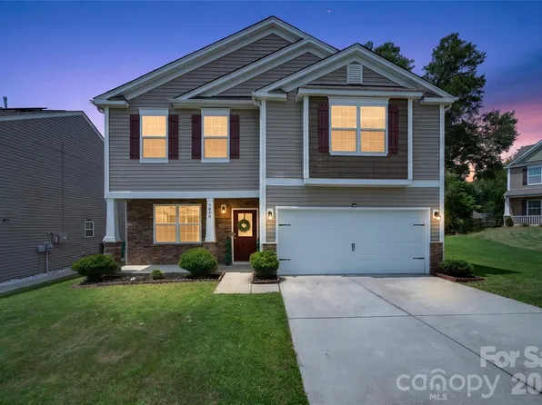 5040 Deisy May Ln, Matthews, NC 28105