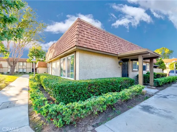 5180 Dover Dr, La Palma, CA 90623