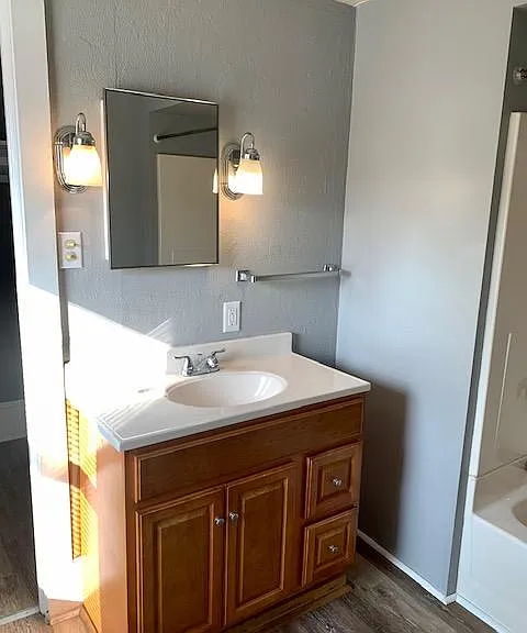400 Maple Shade Rd #5 — Photo 6