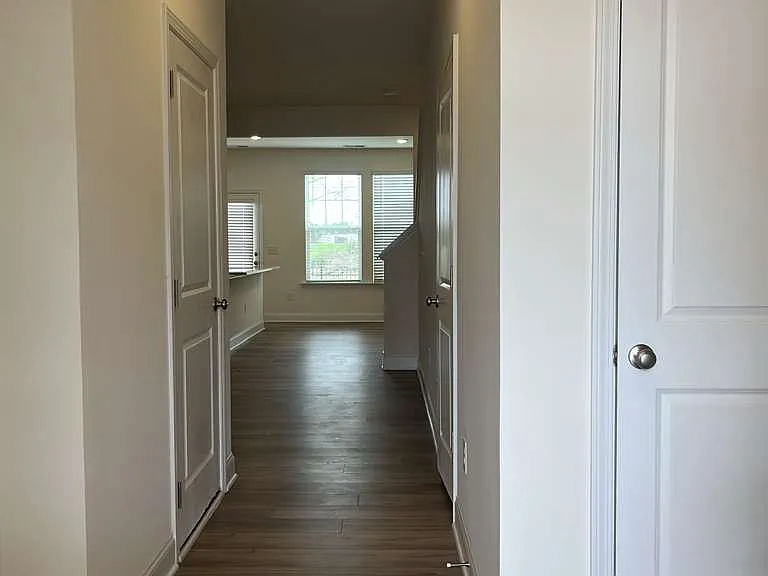 50 Anastasia St — Photo 5