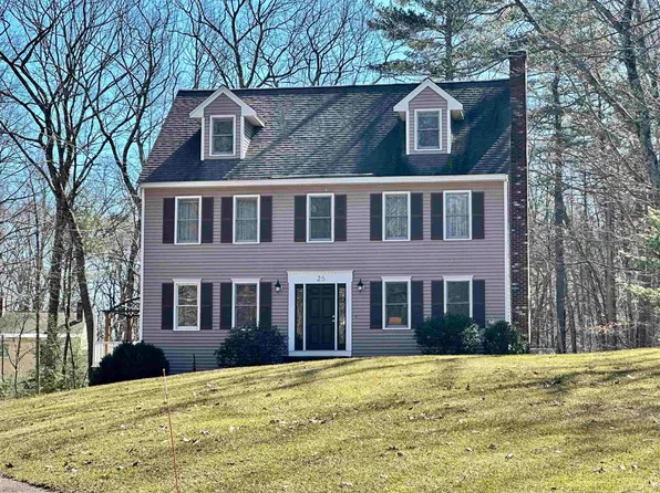 25 Peaslee Court, Hampstead, NH 03841