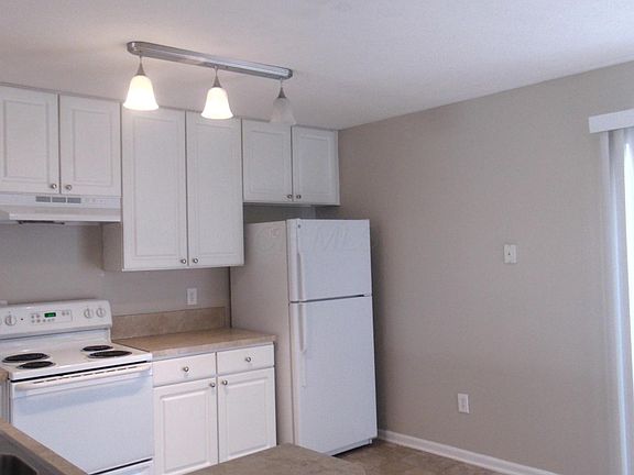 5th image of 8378 Sawmill Green Dr