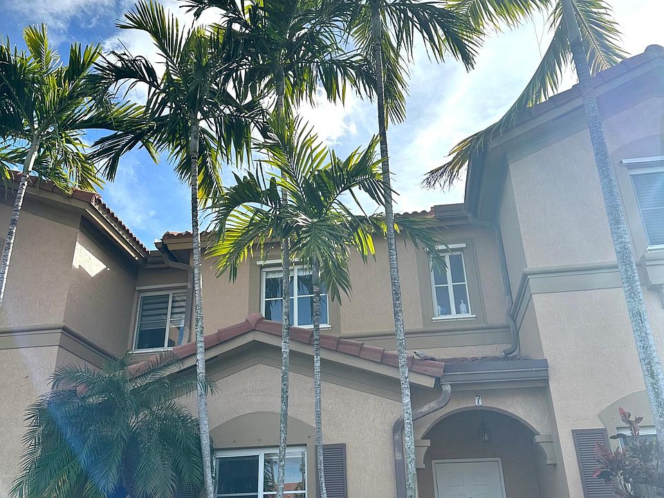 1st image of 10850 NW 82nd Ter Unit 7