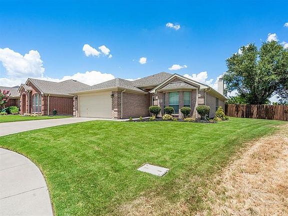 4th image of 6204 Walcott Ln