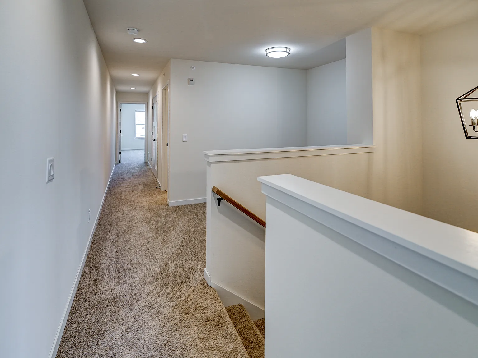 Lacy Townhomes - 4877 — Photo 3