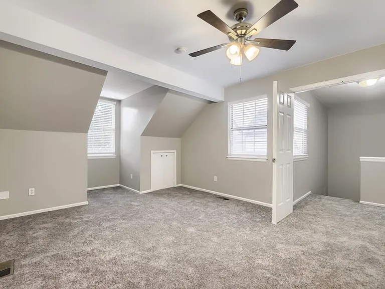 2181 S Victor St #E — Photo 12