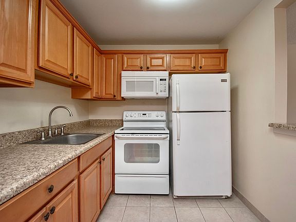 2nd image of 197 Andover H