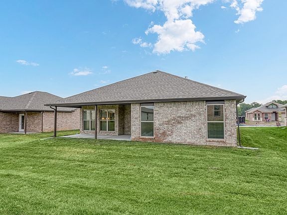 Christine Arisehomes7552belmontdrshawneeks66227 3 5
