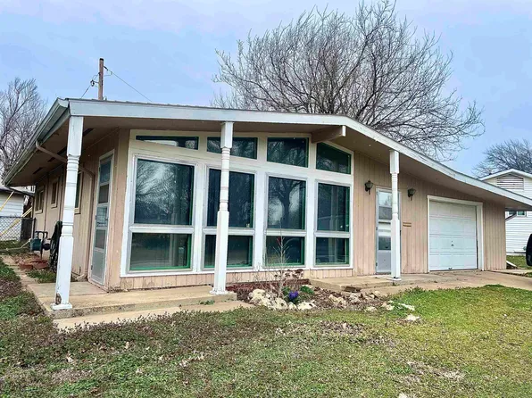 152 Random Rd, Arkansas City, KS 67005