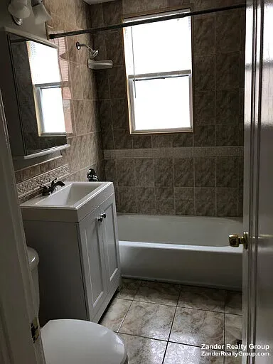 14 Dyer St #3 — Photo 19