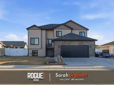 2033 Zuni Trl, Bar Nunn, WY, 82601