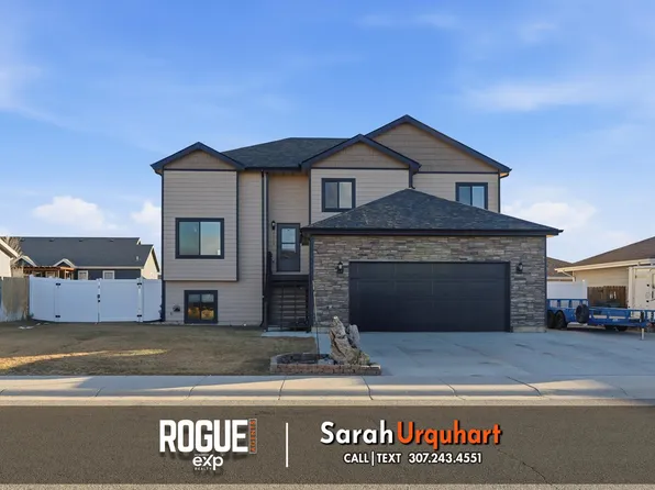 2033 Zuni Trl, Bar Nunn, WY 82601
