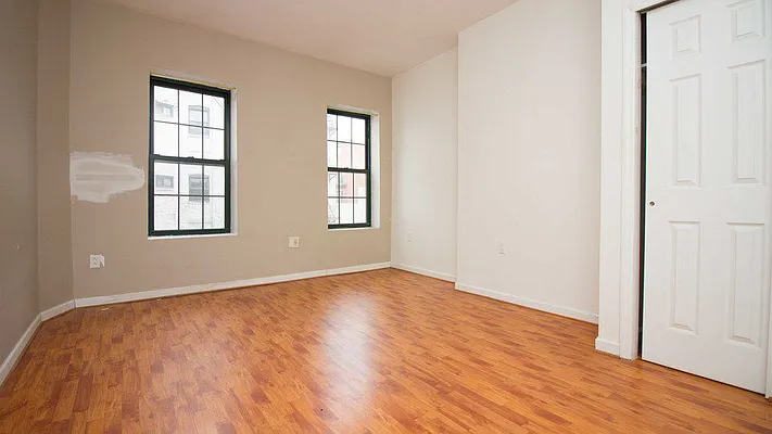 Rented by Nooklyn NYC LLC | media 4