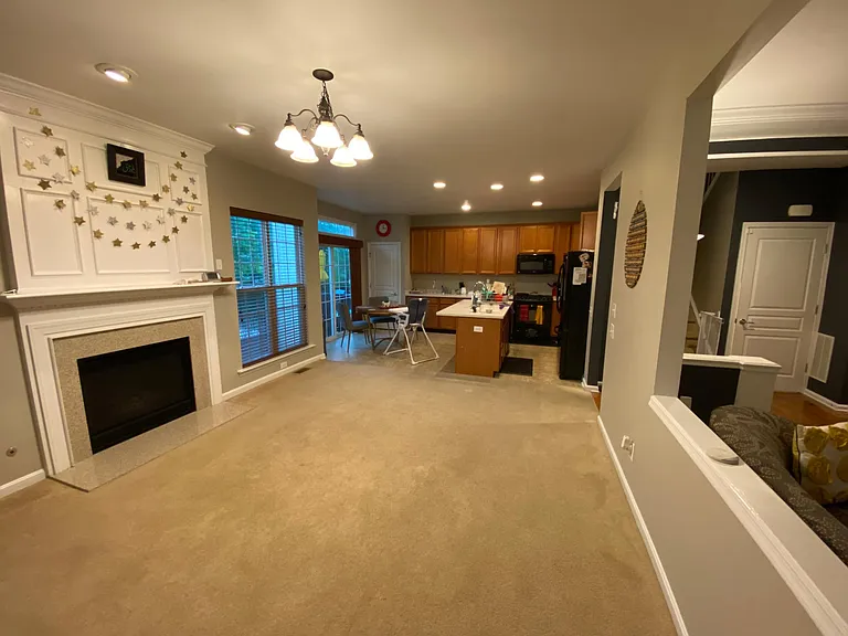 1817 Emerald Dr — Photo 10