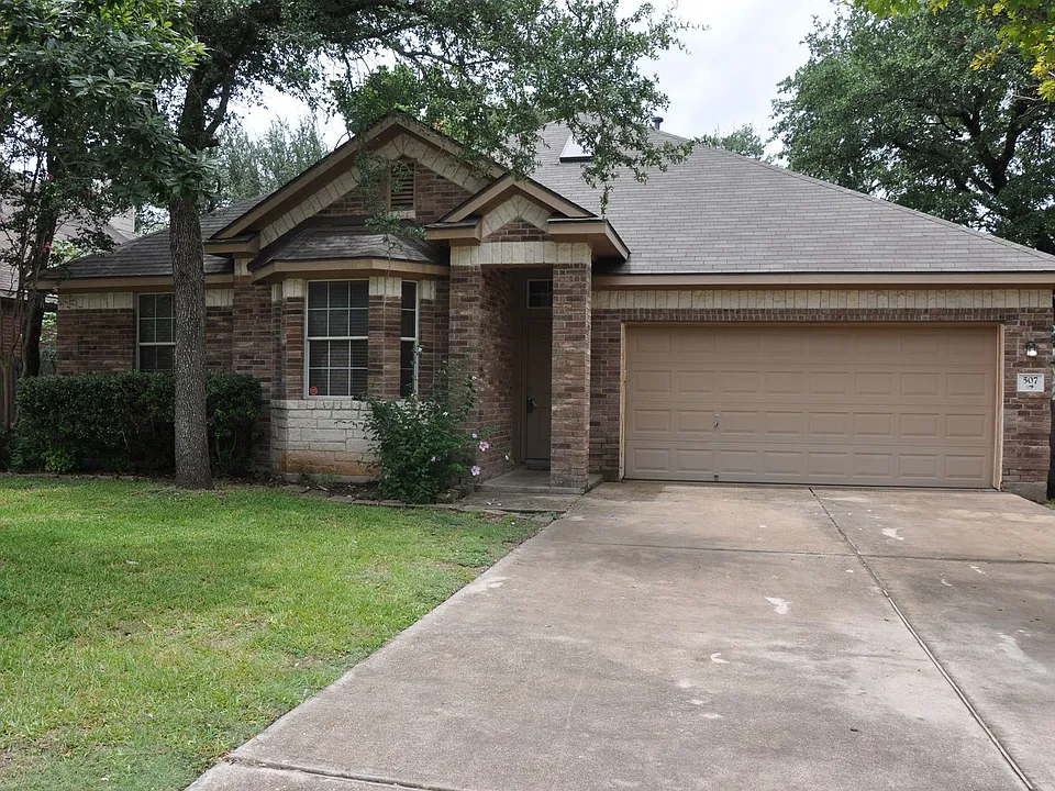 507 Las Colinas Dr